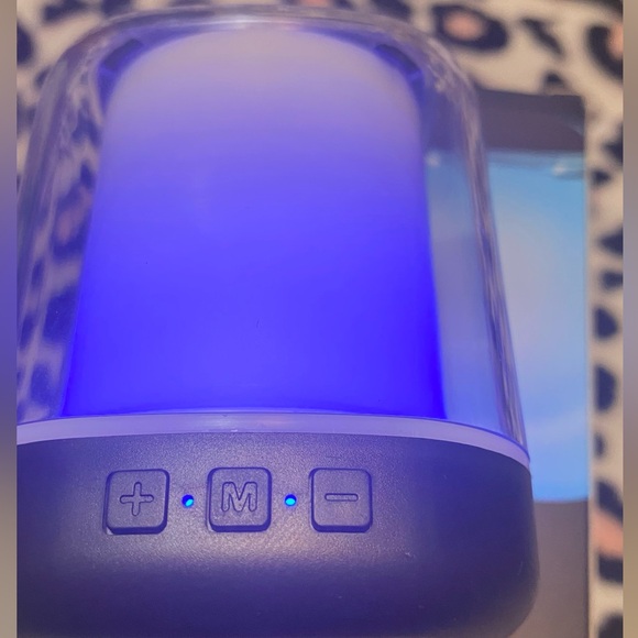 -Bluetooth Speaker- - Picture 7 of 11